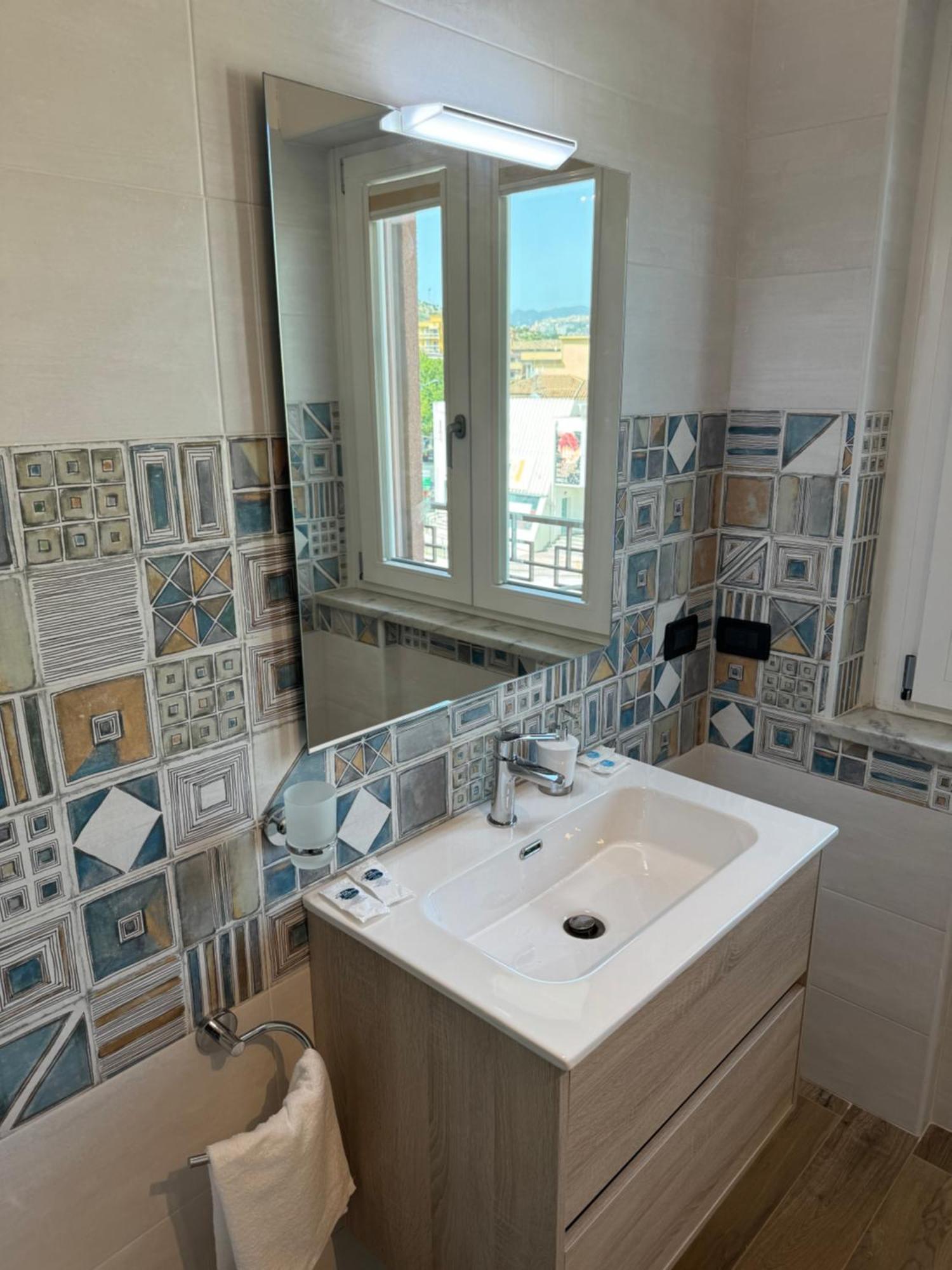 Domus Magna Grecia Hotel Катандзаро Екстериор снимка